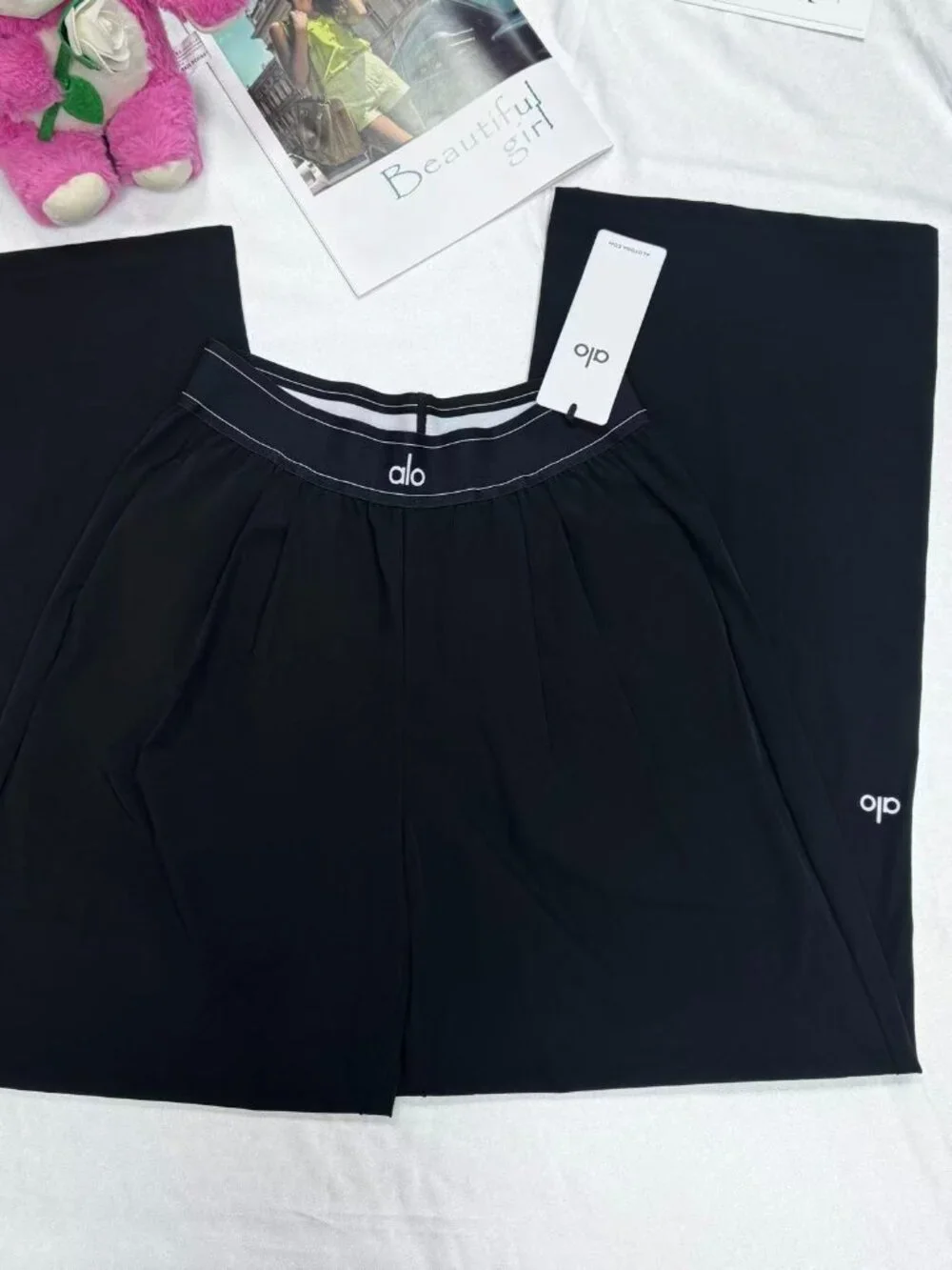 🥂 NWT Alo Yoga Suit Up Trouser Black 😚 Sleek Wide Leg Pants Chic Relaxed Fit